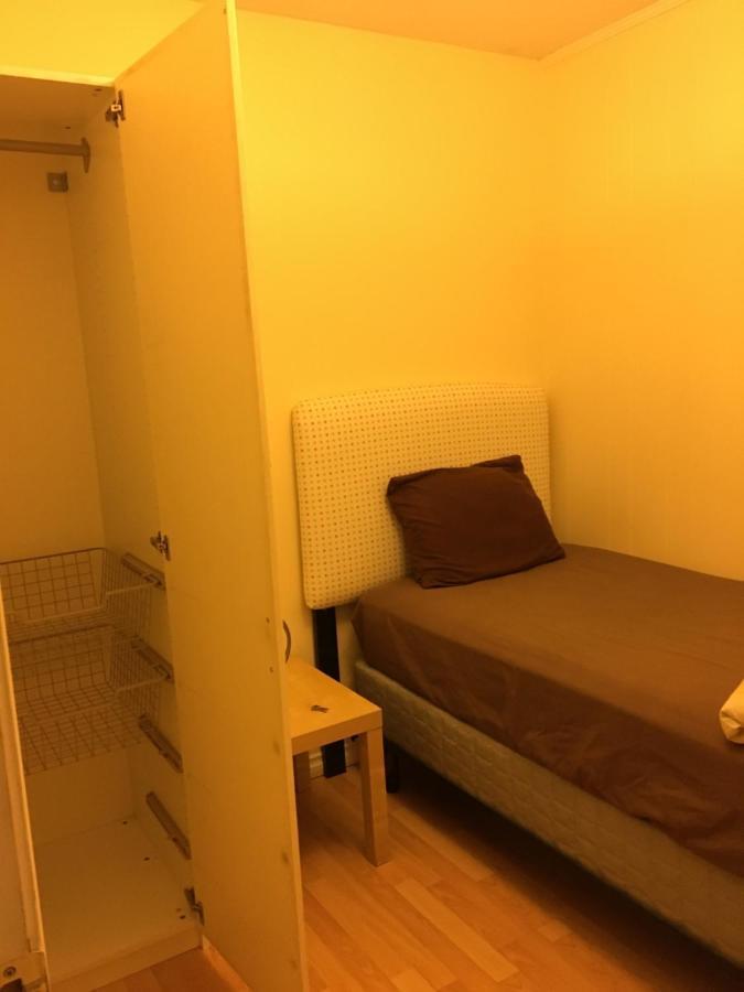 Vancouver Backpacker House - 10 Min Walk To Metrotown Skytrain Station Burnaby Kültér fotó
